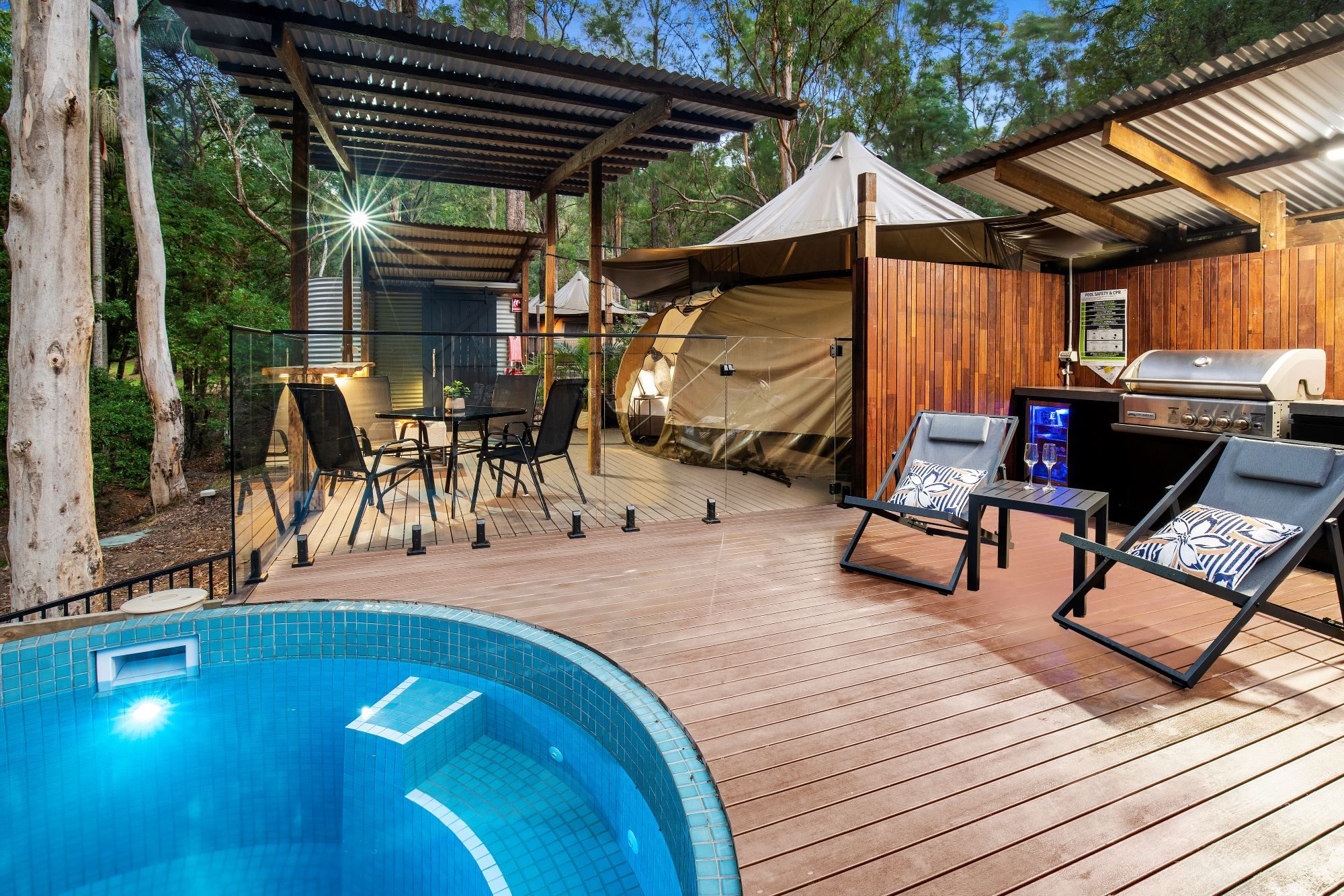 Glamping Luxe accommodation at Tamborine Mountain Glades